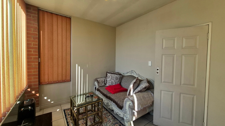 2 Bedroom Property for Sale in Dassie Rand North West
